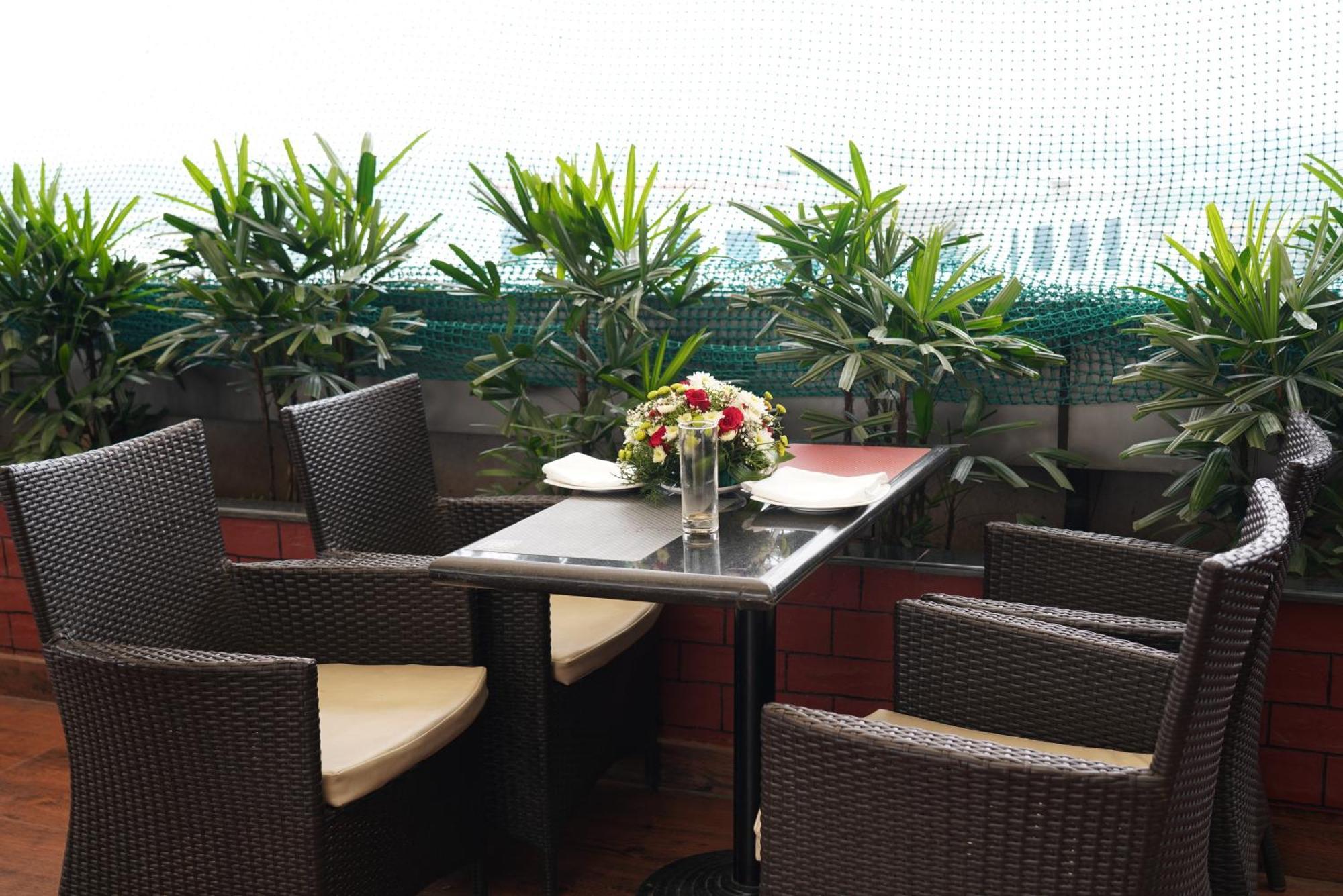 Fortune Select Jp Cosmos, Bengaluru - Member Itc Hotels' Group מראה חיצוני תמונה